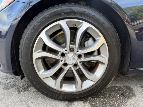 Used 2015 Mercedes-Benz C 300 Sedan image 19