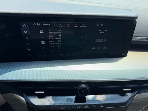 Used 2025 Nissan Murano SL AWD/4WD image 20