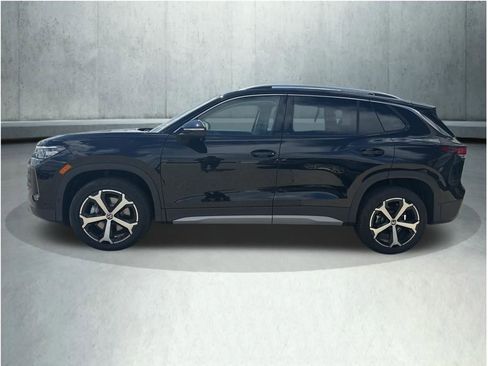 New 2026 Volkswagen Tiguan SE AWD/4WD image 2