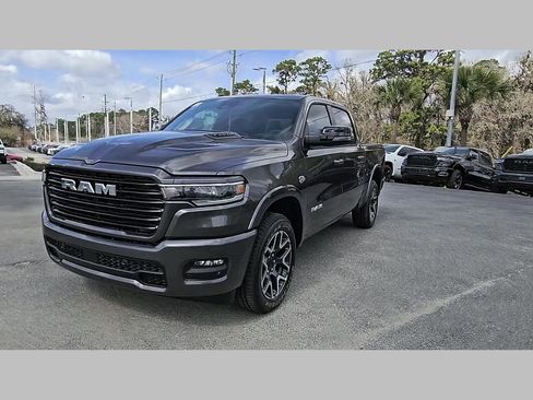 New 2026 RAM 1500 Laramie w/ Sport Appearance Package AWD/4WD image 39