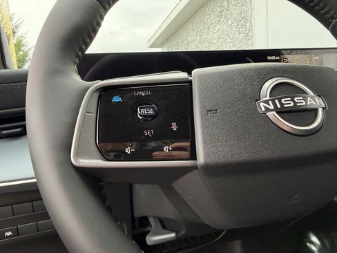 New 2026 Nissan Leaf SV+ w/ Floor Mat Package (SV+) FWD image 24