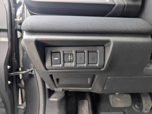 Used 2025 Subaru Legacy Premium image 35