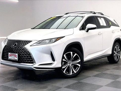 Used 2022 Lexus RX 350L Premium w/ Premium Package image 12