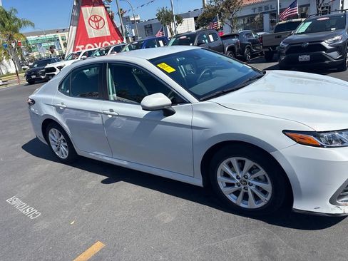 Used 2024 Toyota Camry LE FWD image 3
