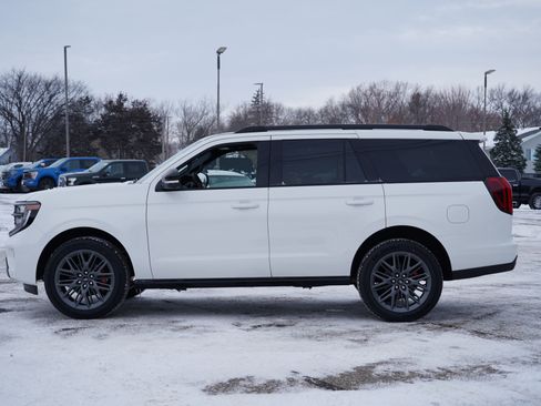 New 2025 Ford Expedition Platinum w/ Stealth Performance Package image 7