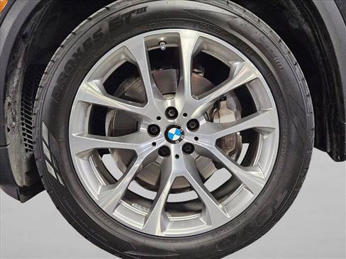 Used 2022 BMW X5 sDrive40i w/ Parking Assistance Package RWD image 24