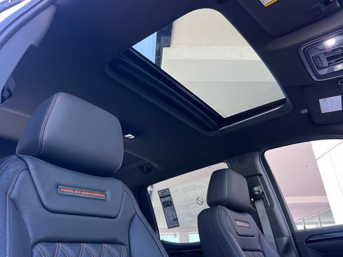 New 2026 GMC Sierra 1500 AT4 w/ AT4 Premium Package AWD/4WD image 14