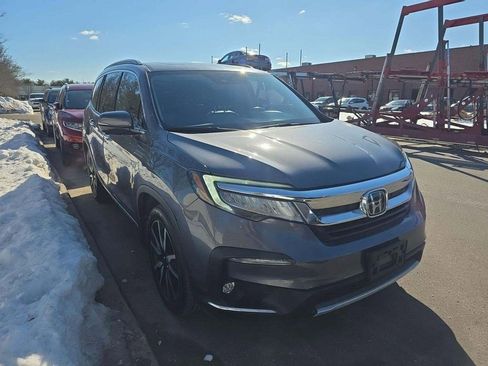 Used 2022 Honda Pilot Touring image 5