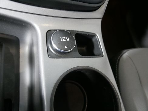 Used 2015 Ford Escape SE AWD/4WD image 29
