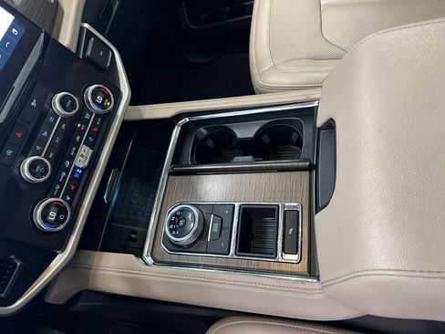 Used 2024 Ford Expedition Max Limited RWD image 34