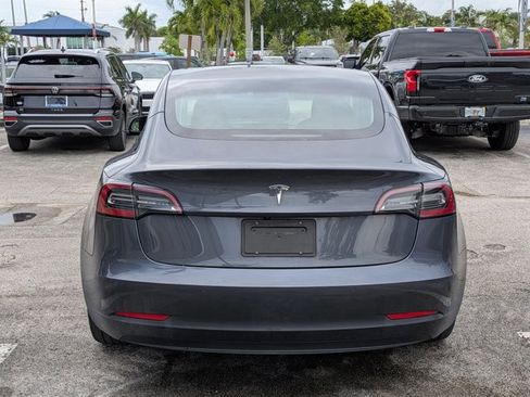 Used 2021 Tesla Model 3 Standard Range RWD image 6