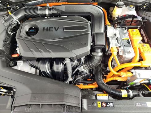 Certified 2025 Hyundai Sonata SEL FWD image 25