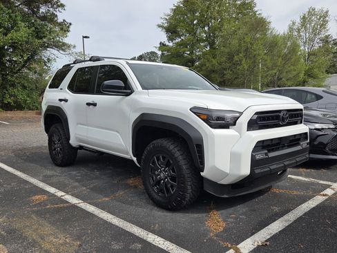 Used 2025 Toyota 4Runner SR5 image 1