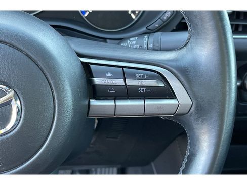Certified 2022 MAZDA MAZDA3 s image 36