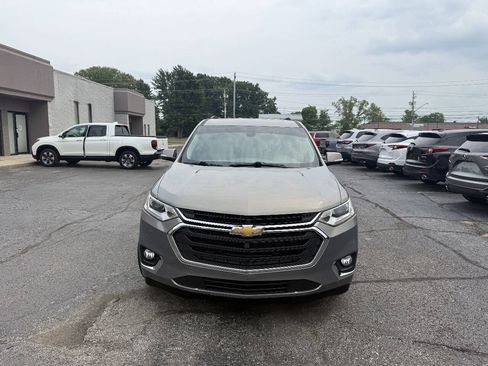 Used 2018 Chevrolet Traverse LT AWD/4WD image 2
