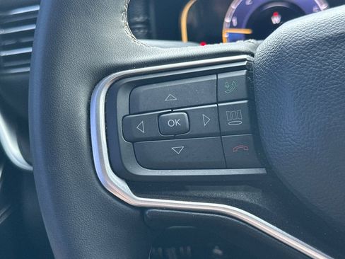 Used 2023 Jeep Wagoneer 4WD w/ Convenience Group I image 35