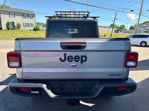 Used 2020 Jeep Gladiator Sport w/ Quick Order Package 24S AWD/4WD image 7