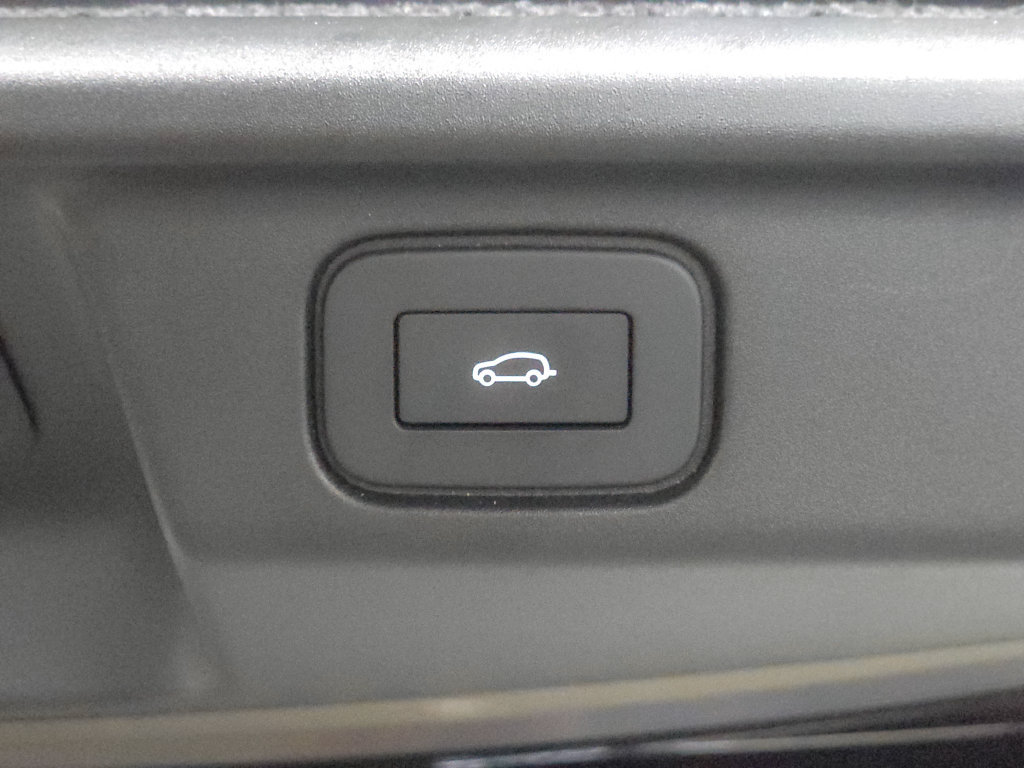 Used 2025 Land Rover Range Rover SE AWD/4WD image 37