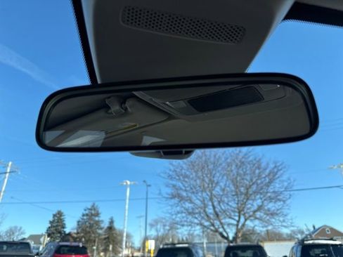 Certified 2023 Honda HR-V LX image 34