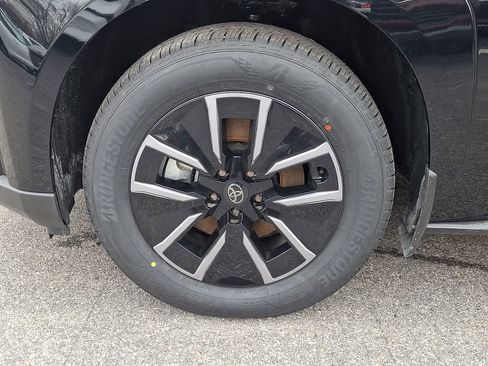 New 2026 Toyota bZ FWD image 7