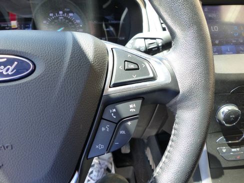 Used 2020 Ford Edge SEL w/ Convenience Package AWD/4WD image 27