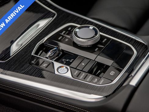 Used 2026 BMW X5 M60i AWD/4WD image 21