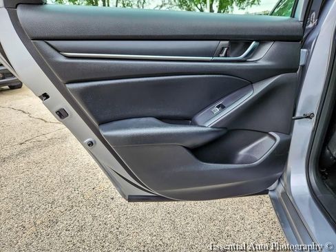 Used 2021 Honda Accord LX image 19