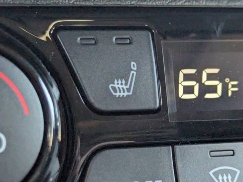 New 2026 Nissan Kicks SV w/ SV Premium Package image 23