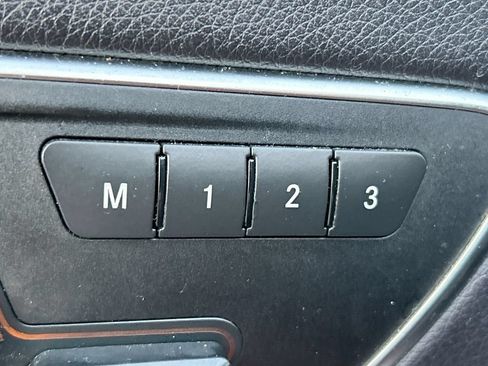 Used 2014 Mercedes-Benz CLA 250 image 13