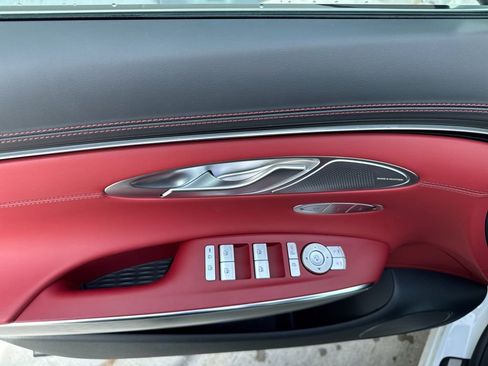 New 2026 Genesis GV70 2.5T Sport Prestige AWD/4WD image 17