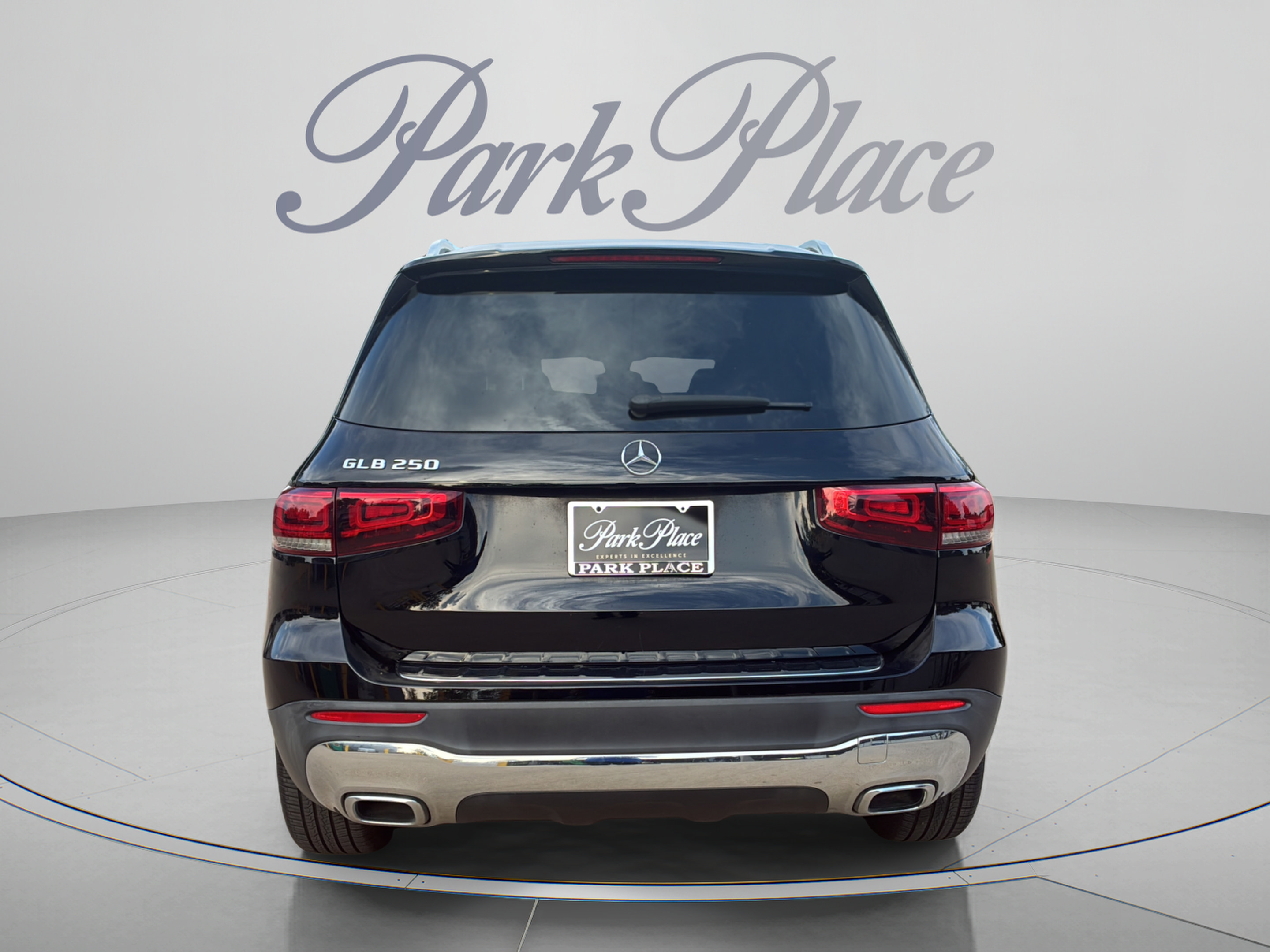 Certified 2021 Mercedes-Benz GLB 250 image 4