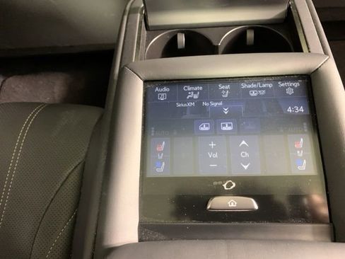 Used 2024 Lexus LS 500 AWD w/ Luxury Package image 30