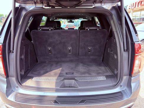 Used 2021 Chevrolet Tahoe Premier AWD/4WD image 42