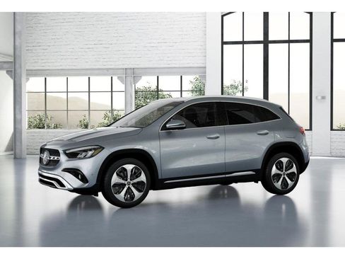New 2026 Mercedes-Benz GLA 250 4MATIC image 37