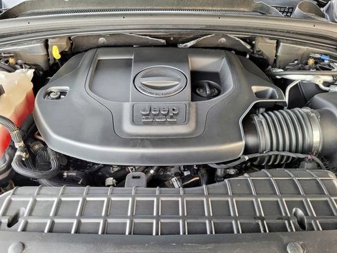 Certified 2023 Jeep Grand Cherokee L Summit w/ Luxury Tech Group V image 20