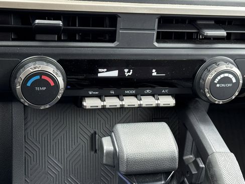 Used 2024 Toyota Tacoma SR image 24