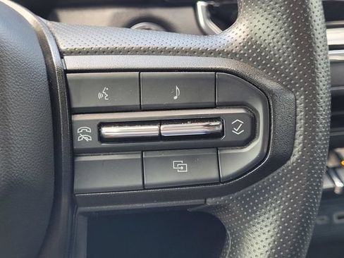 Used 2024 Chevrolet Colorado Trail Boss w/ Technology Package AWD/4WD image 21