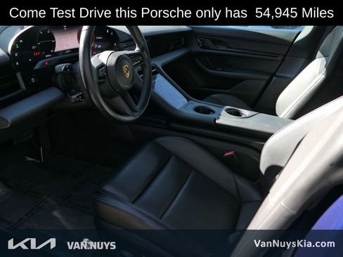 Used 2021 Porsche Taycan image 8