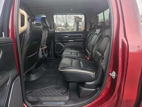 Used 2019 RAM 1500 Laramie image 33