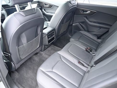 Used 2023 Audi Q8 Premium Plus w/ Premium Plus Package image 36