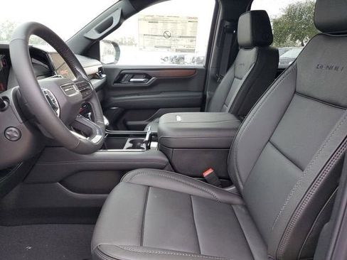 New 2026 GMC Yukon XL Denali image 19