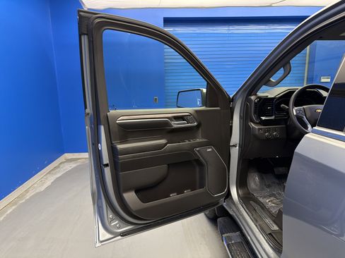 Used 2024 Chevrolet Silverado 1500 LTZ w/ Z71 Off-Road Package image 10