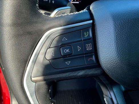 New 2025 Jeep Grand Cherokee Limited w/ Black Appearance Package image 21