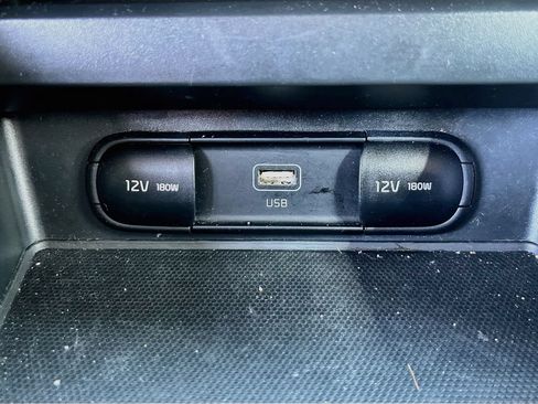 Certified 2024 Kia Soul LX w/ Option Group 015 FWD image 32