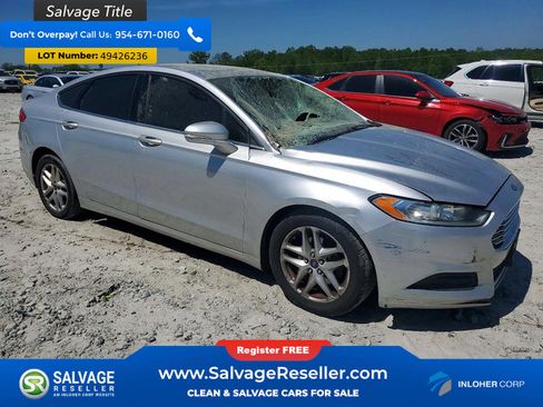 Used 2016 Ford Fusion SE FWD image 5