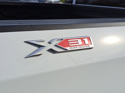 Used 2023 GMC Sierra 1500 Elevation image 7