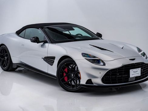 New 2026 Aston Martin Vanquish Convertible image 7