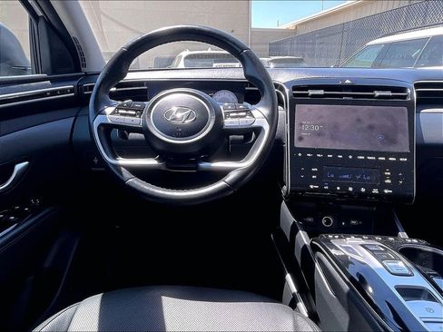 Used 2023 Hyundai Tucson Limited AWD/4WD image 17