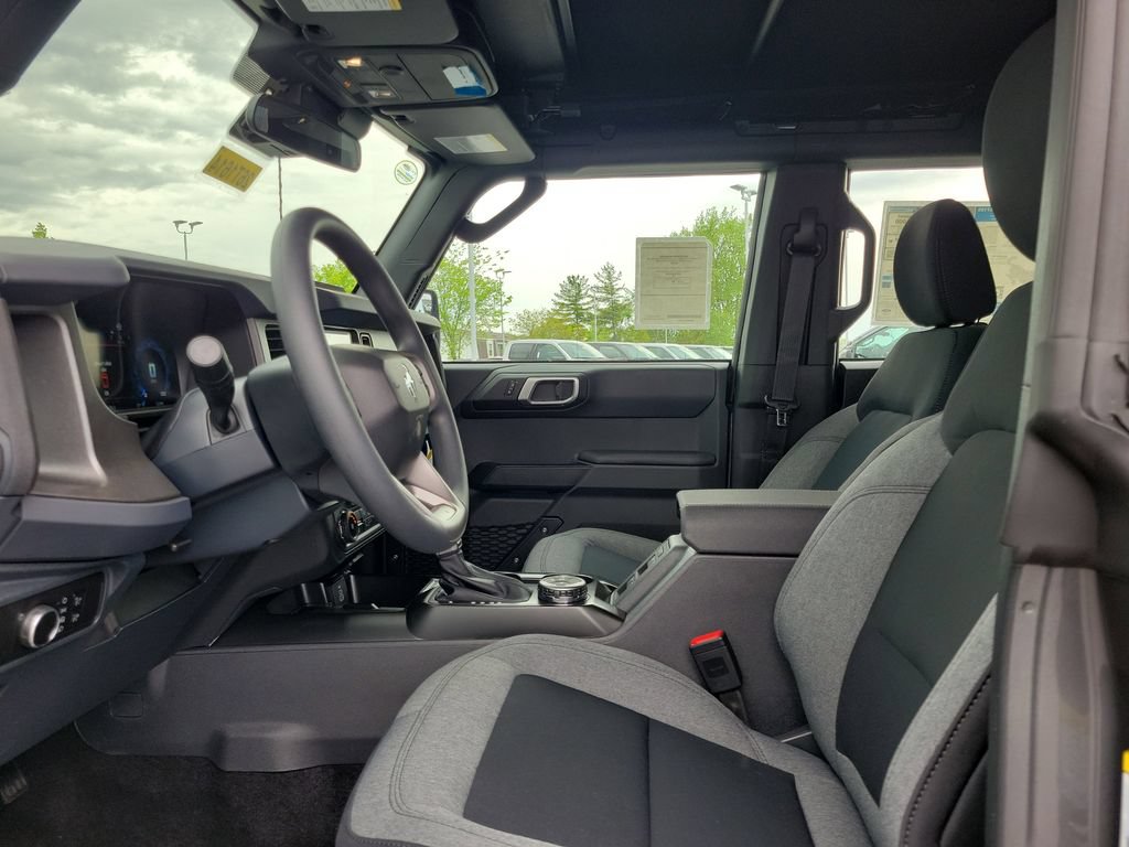 New 2026 Ford Bronco 4-Door AWD/4WD image 18
