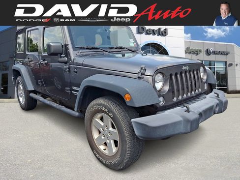 Used 2017 Jeep Wrangler Unlimited Sport w/ Quick Order Package 24S AWD/4WD image 1